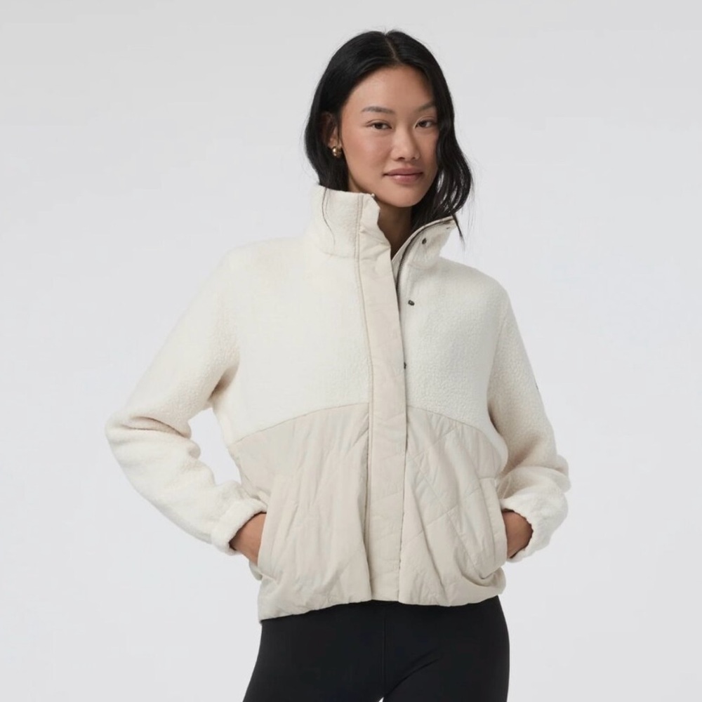 NWT Vuori Highlands Sherpa Jacket